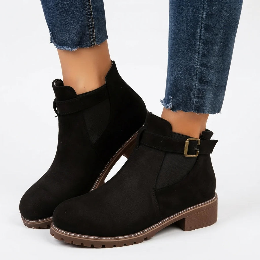 Ameline | Women's Heeled Chelsea Boots – Chunky Block Heel Elastic Side Ankle Boots with Buckle Strap