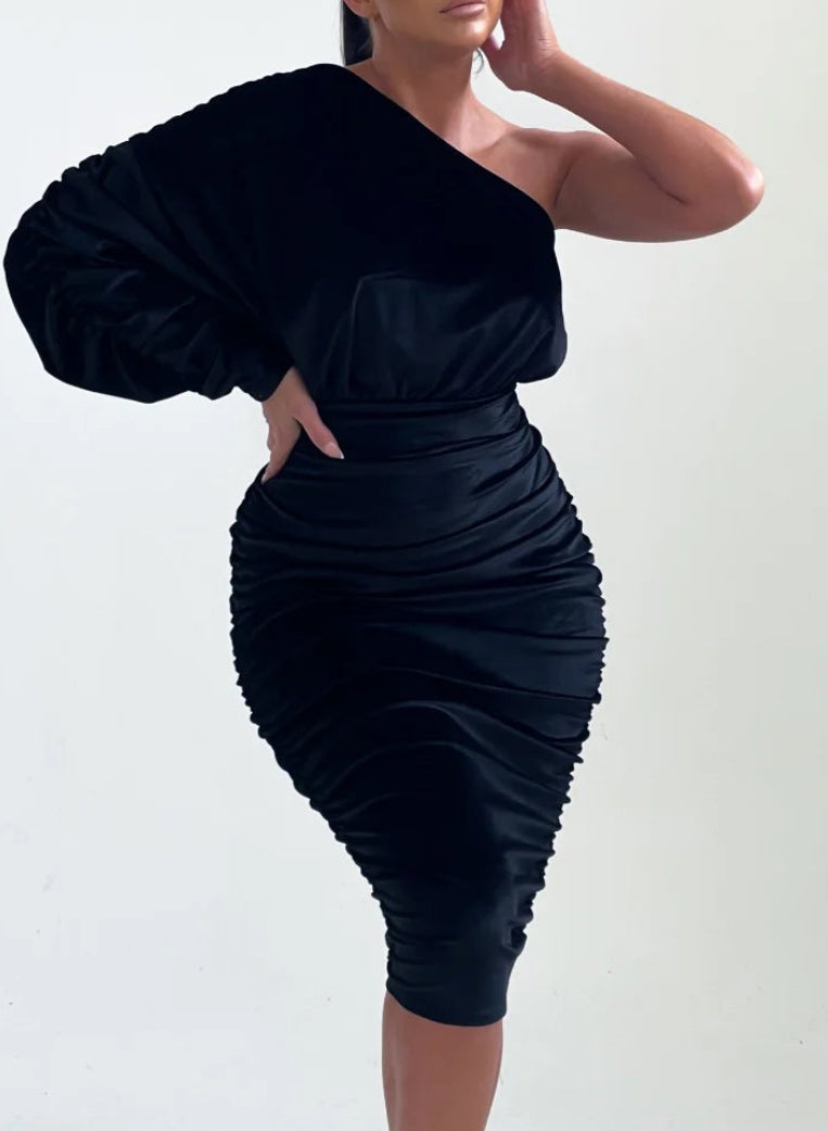 Liora | Women's Velvet One-Sleeve Midi Dress
