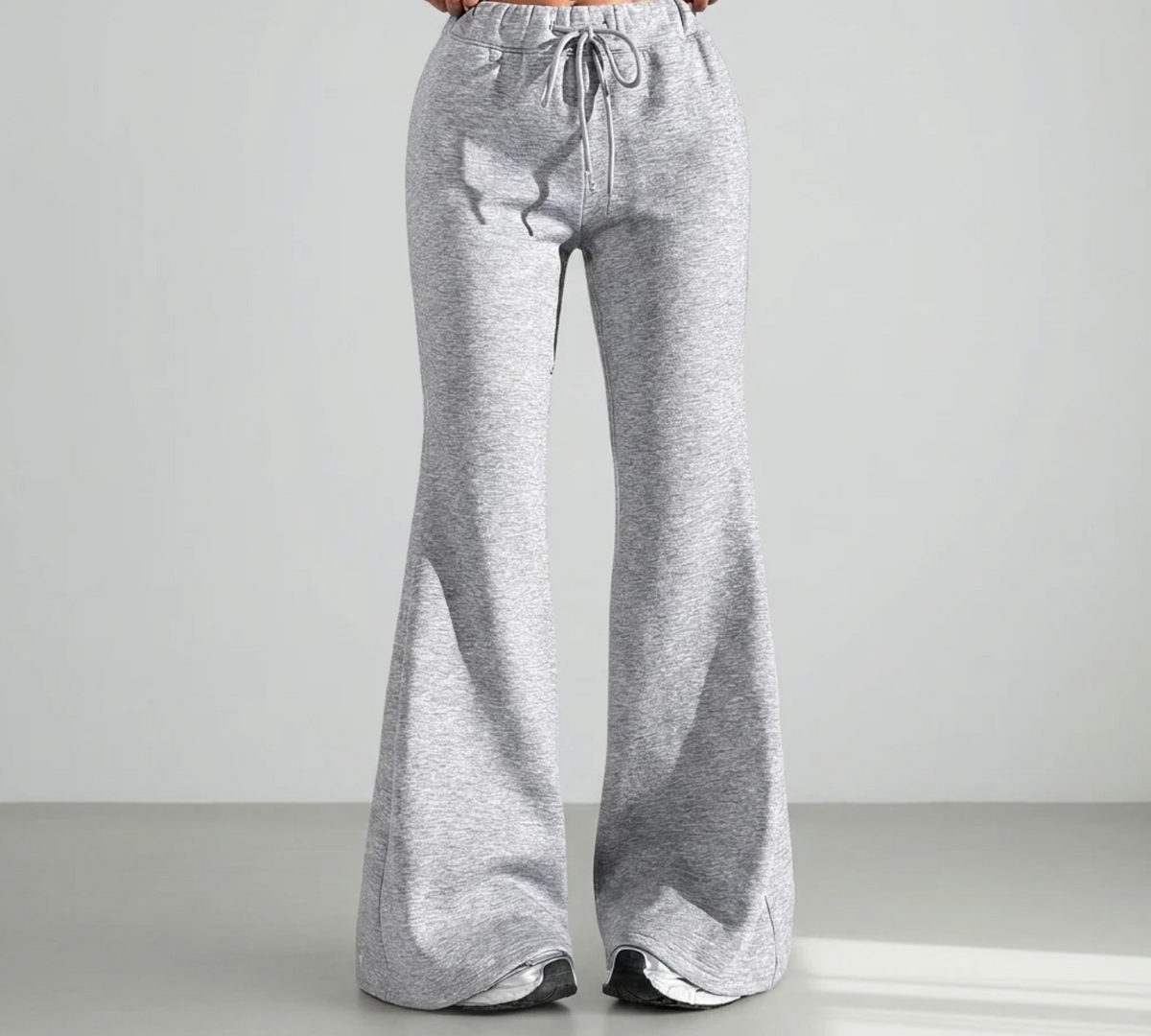 Alessia | Women's High-Waisted Flared Drawstring Joggers with Elastic Waist & Relaxed Wide-Leg Fit