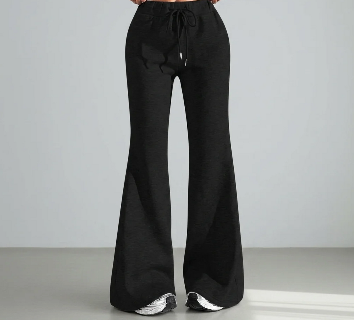 Alessia | Women's High-Waisted Flared Drawstring Joggers with Elastic Waist & Relaxed Wide-Leg Fit