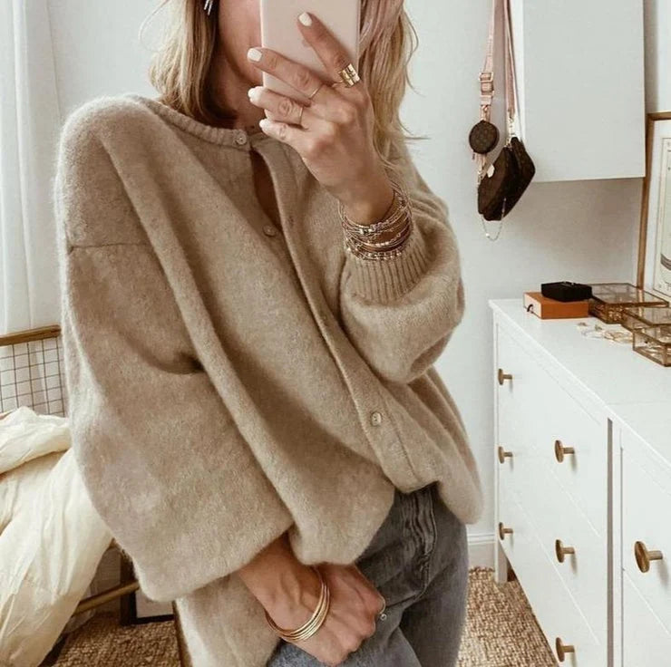 Maëlle | Women's Oversized Fluffy Cardigan