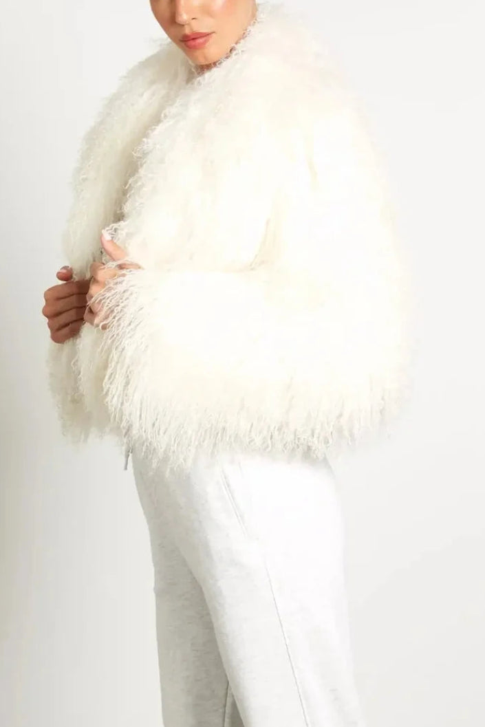 Maelys | Women's Plush Teddy Faux Fur Coat – Relaxed Long-Sleeve Winter Outerwear with Soft Textured Finish
