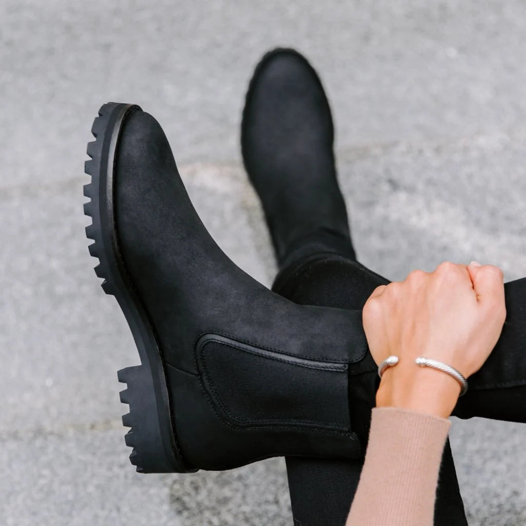 Virelle | Women's Leather Chelsea Boots – Elastic Side Panel Chunky Lug Sole Slip-On Ankle Boots